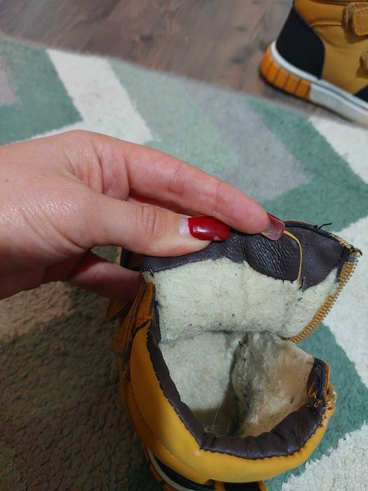 Взуття зимове для хлопчика