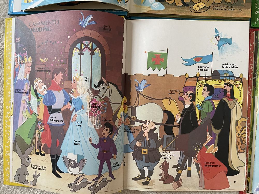 Livros infantis da Walt Disney “Como é que se diz” em ingles