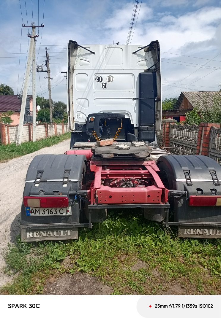 Продам Рено Преміум +полупричіп Schweriner (зерновоз)