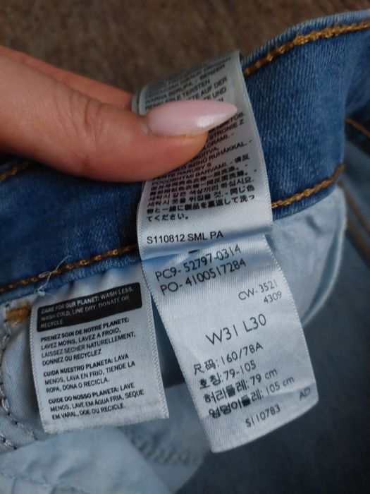 Фірмові оригінальні джинси Levi's 31W L30 (720 High Rise Super skinny)