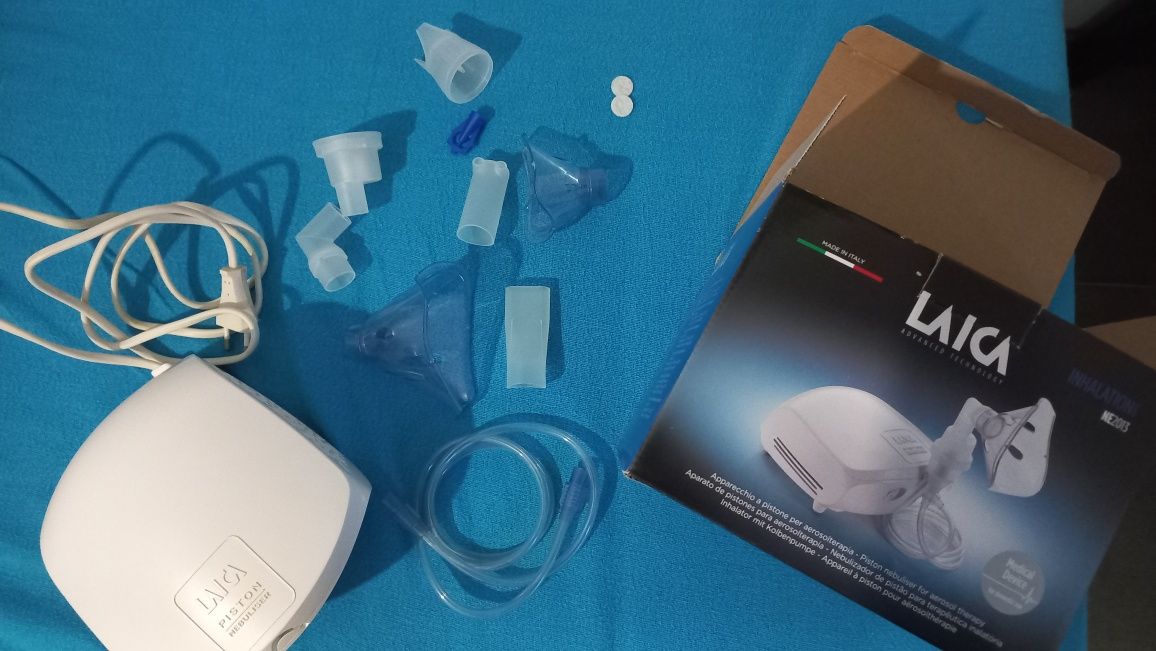 Nebulizador de pistão para terapêutica inalatória