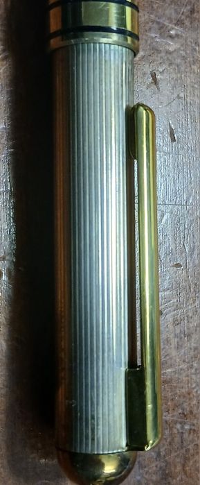 Esferográfica prata antiga