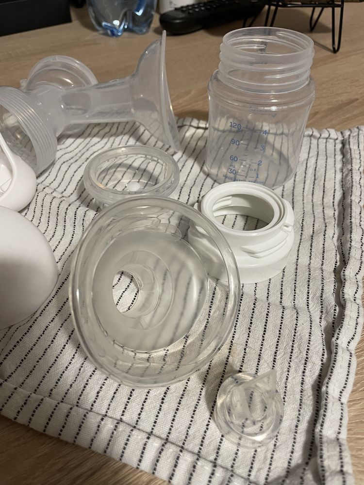 Laktator ręczny Canpol babies Basic Care butelka gratis