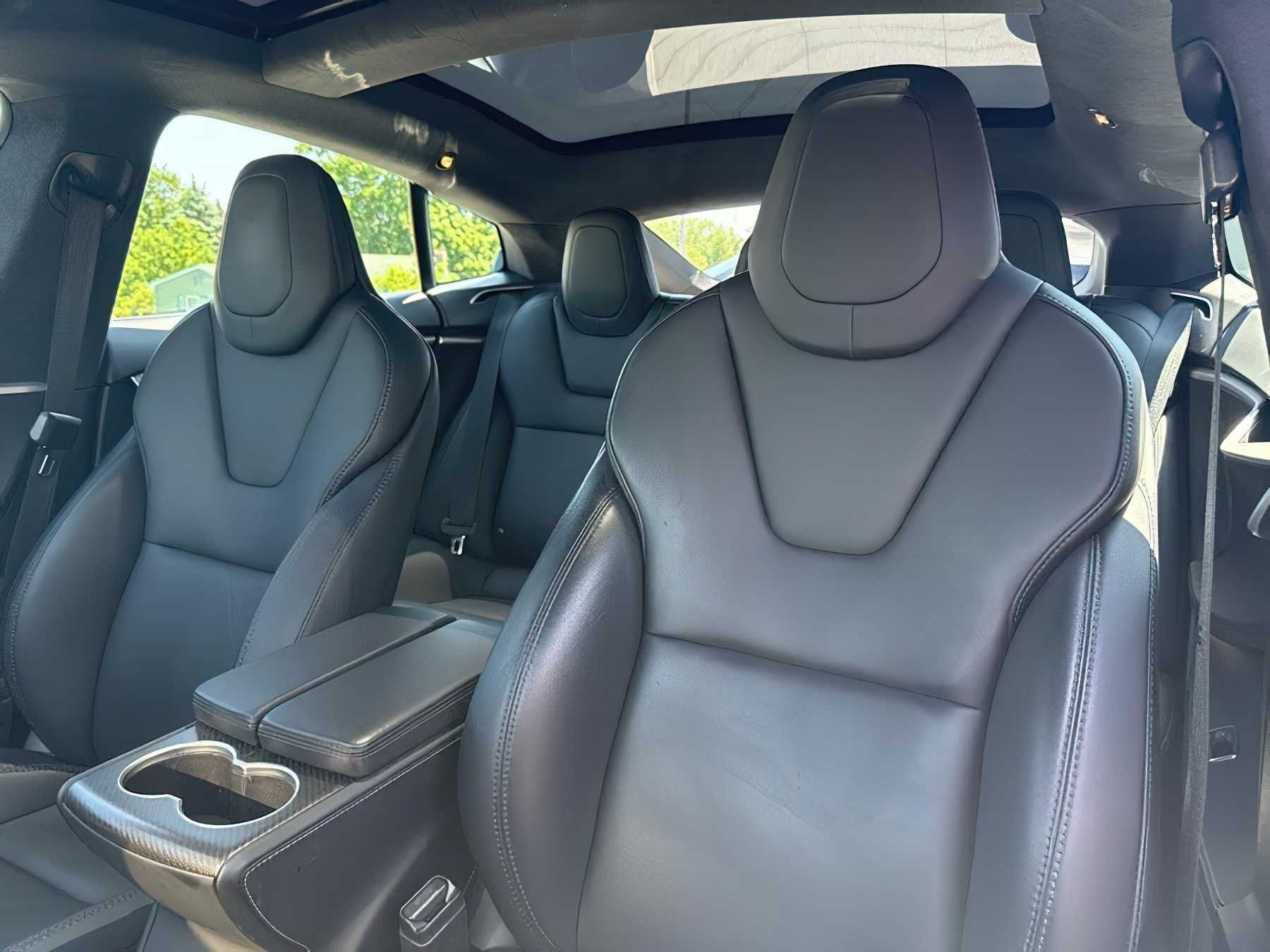 Tesla Model S 100D 2018