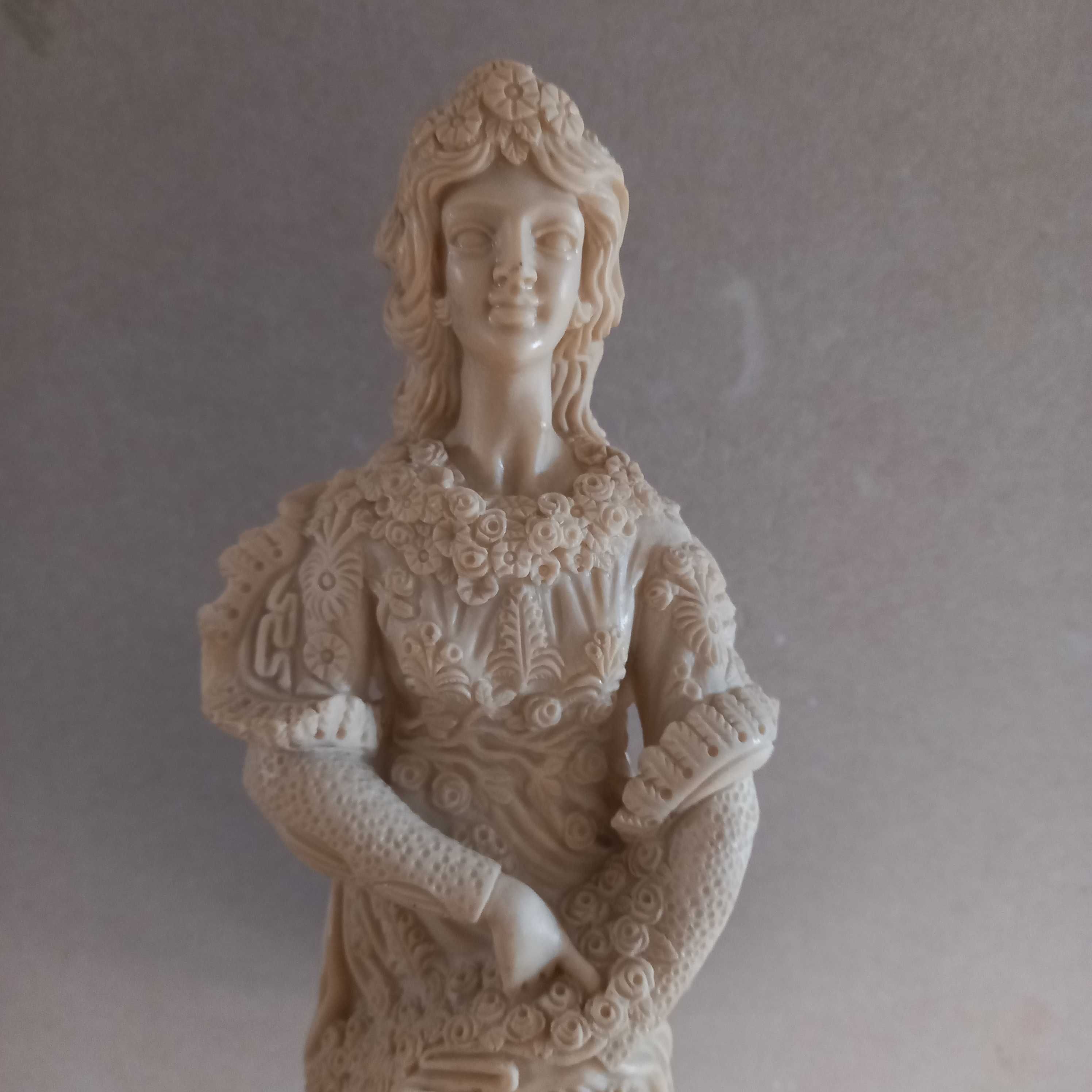 Figura Flora Bogini Płodności Alabaster