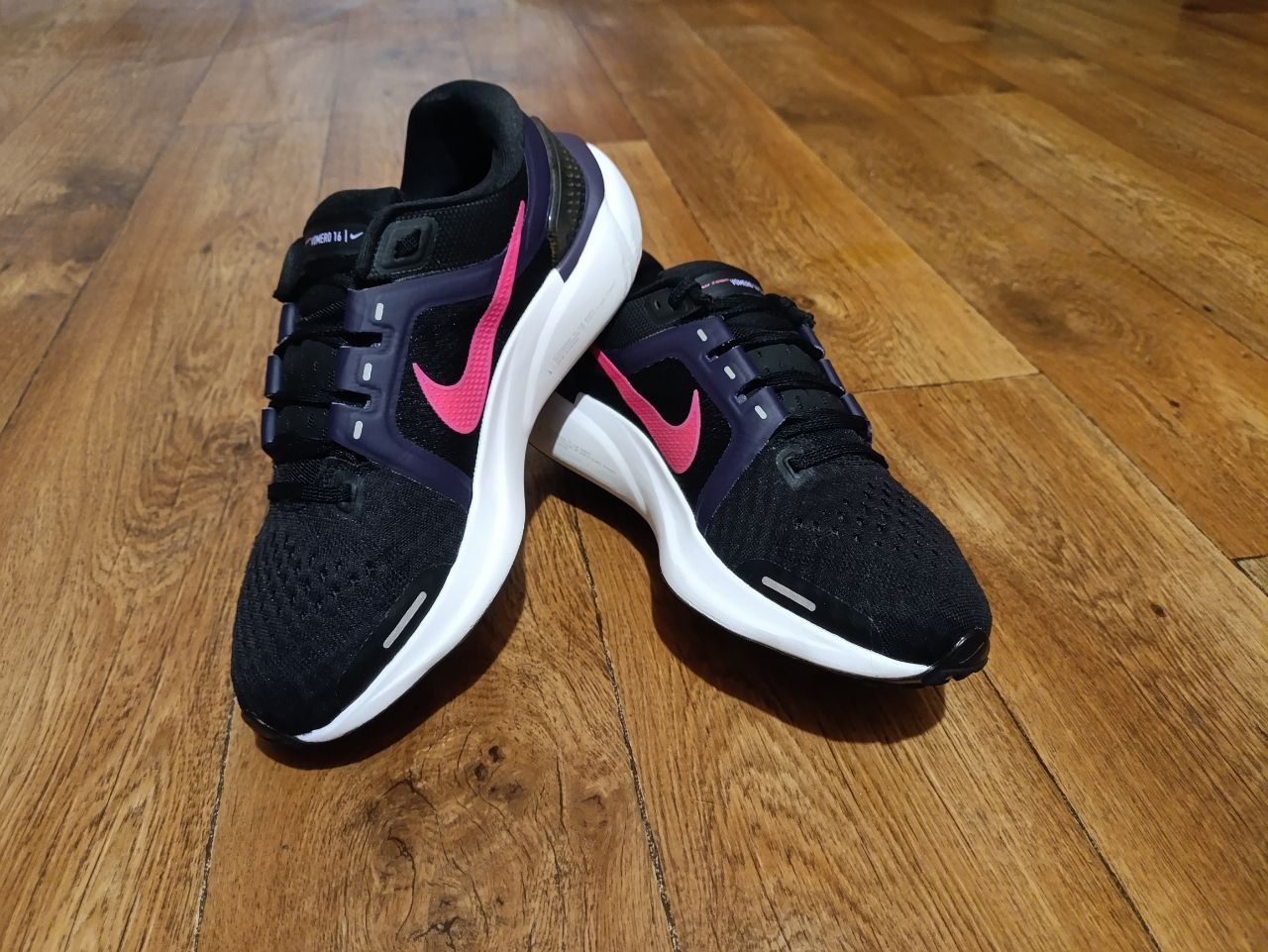 Кросівки Nake WMNS AIR ZOOM оригінал