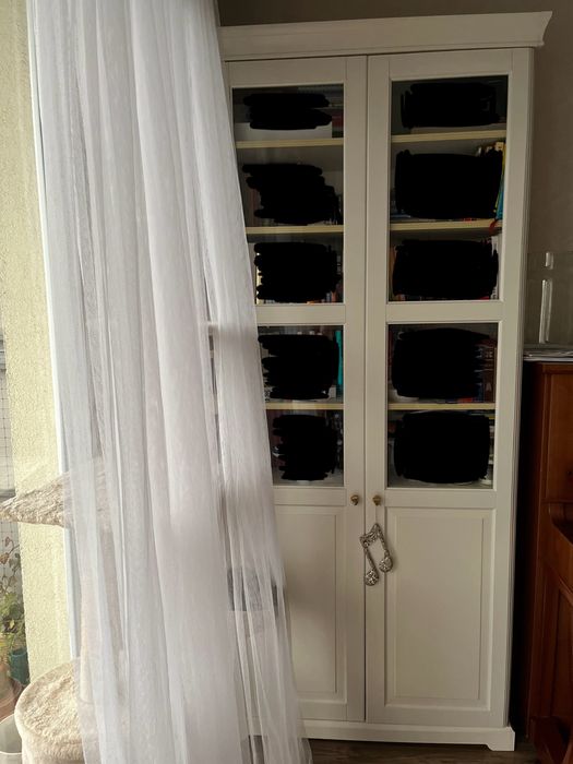 Witryna/regał z serii Liatorp Ikea
