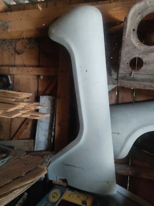 Крила,  облицьовка, мотор Уаз 469