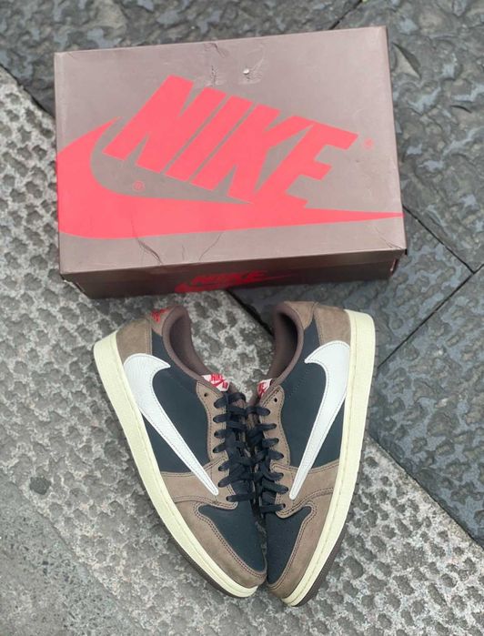 "Buty sportowe Jordan_1_Retro_High_OG_SP_Travis_Scott_Mocha r.46