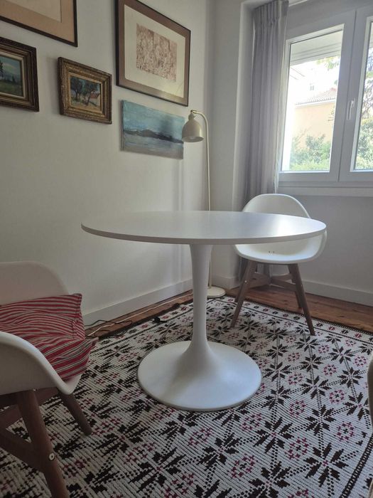 Mesa DOCKSTA IKEIA Redonda, Branca , como nova