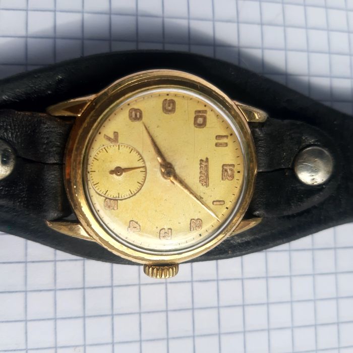 Часы Tissot мужские.