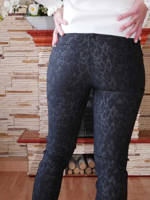 Spodnie Black Snake 40