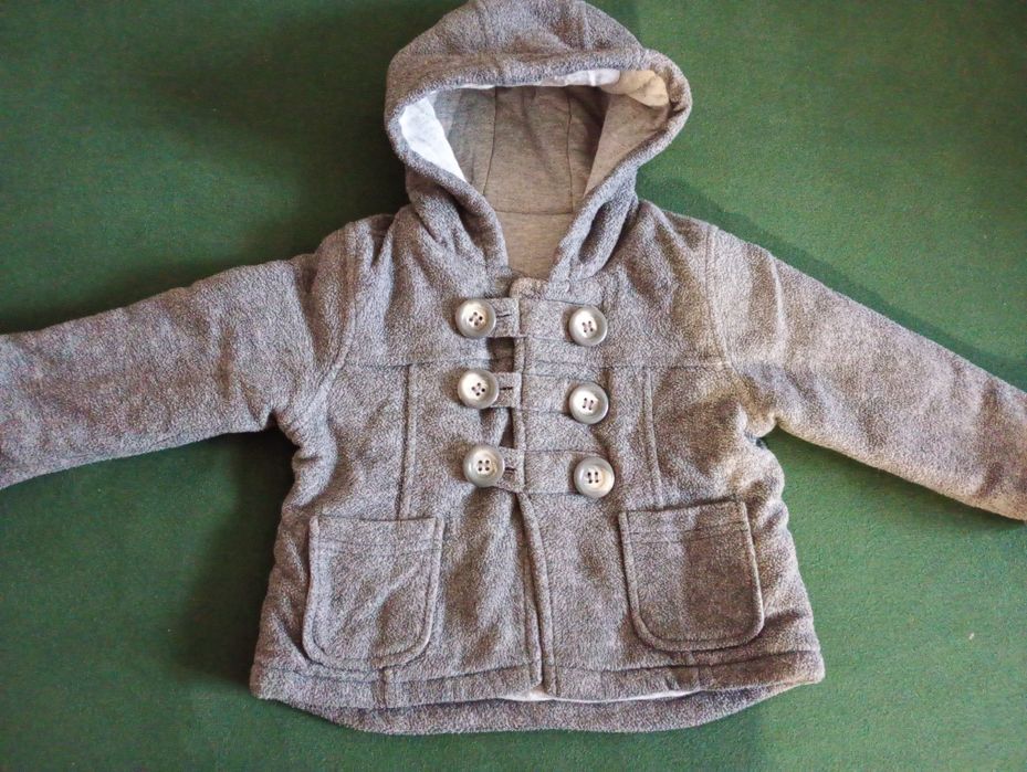 Płaszczyk George dla małego chłopca 9-12 mięs.
