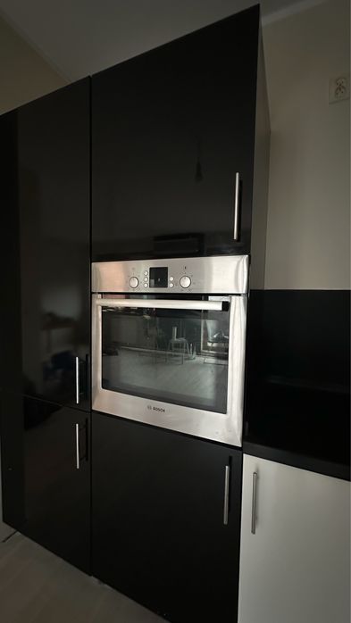 Sprzedam kuchnie - szafki Blum, blat corian, z agd