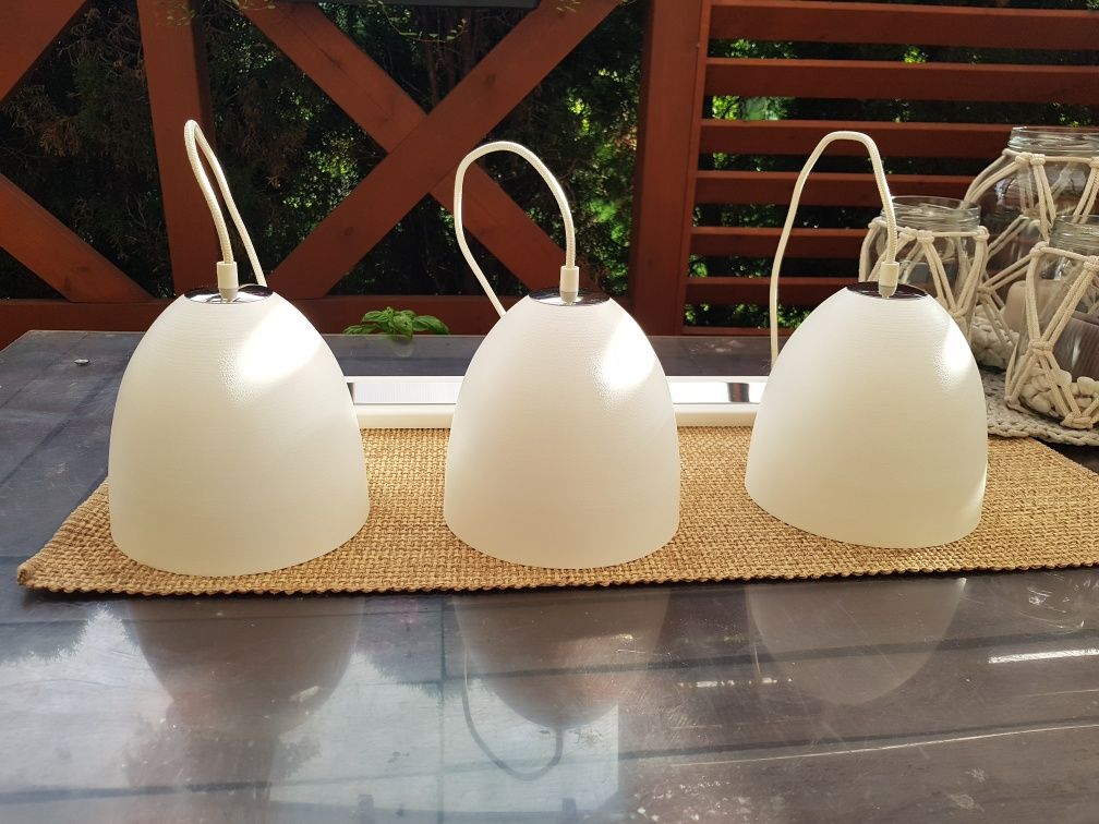 Lampa sufitowa metalowa