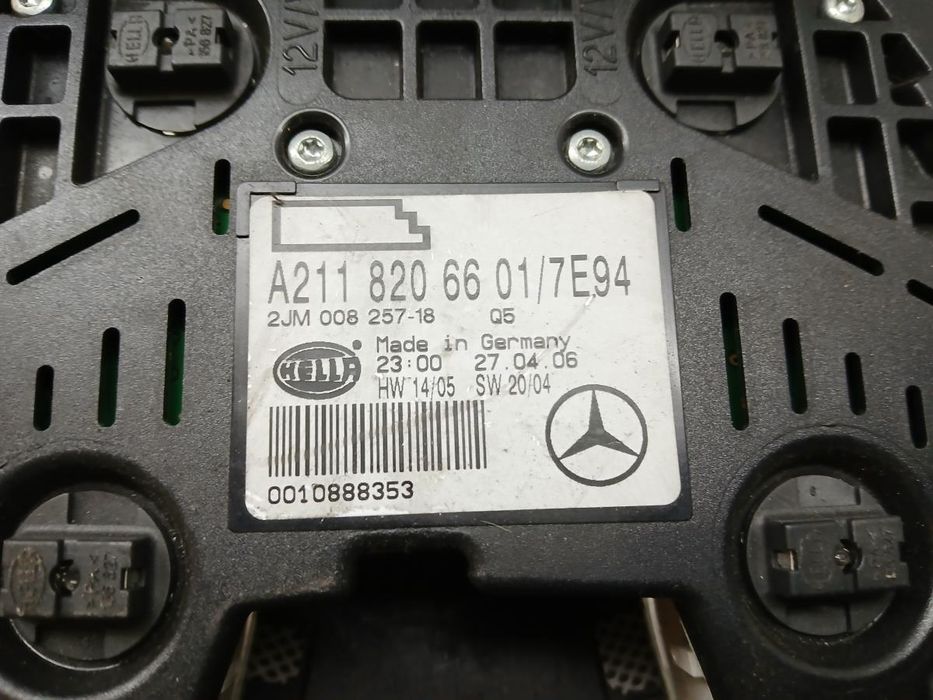 Plafonier frente MERCEDES-BENZ Classe E (W211)