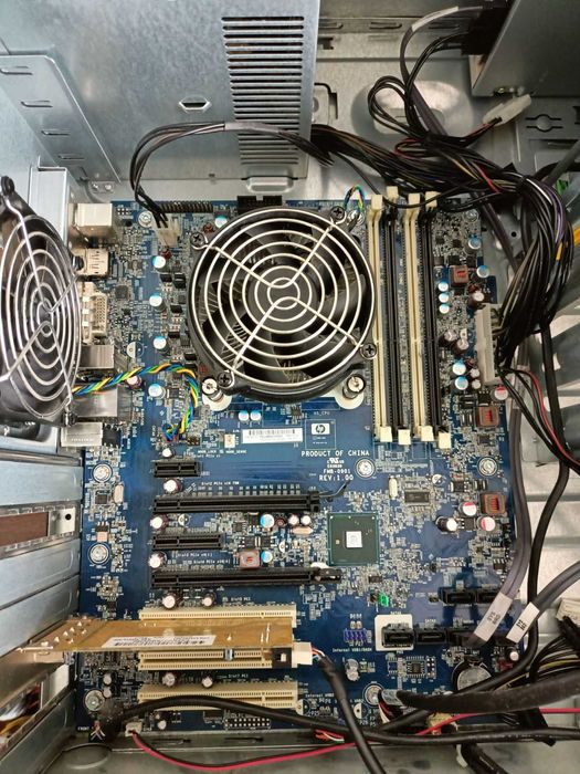 s1156 HP Z200 Xeon X3430 (i5,i7) 4x2.40 0DDR3/0HDD