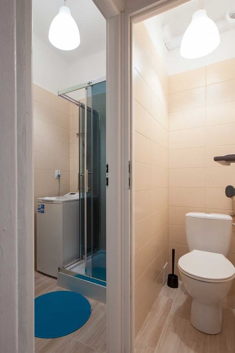 OSTATNI DUŻY pokój blisko MANUFAKTURY Czarnkowska 4