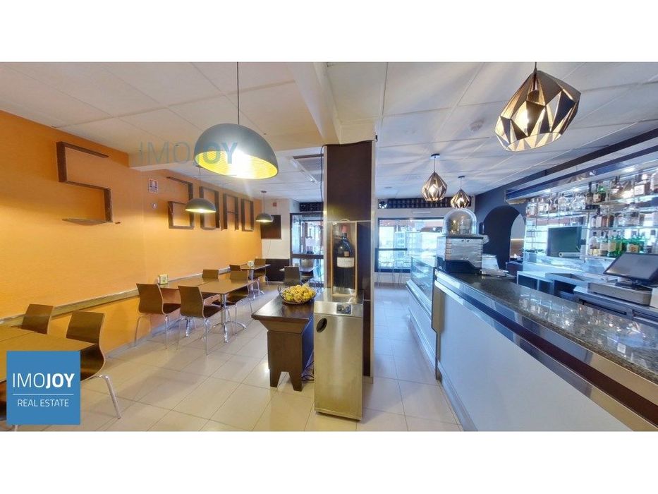 Loja em São João do Estoril