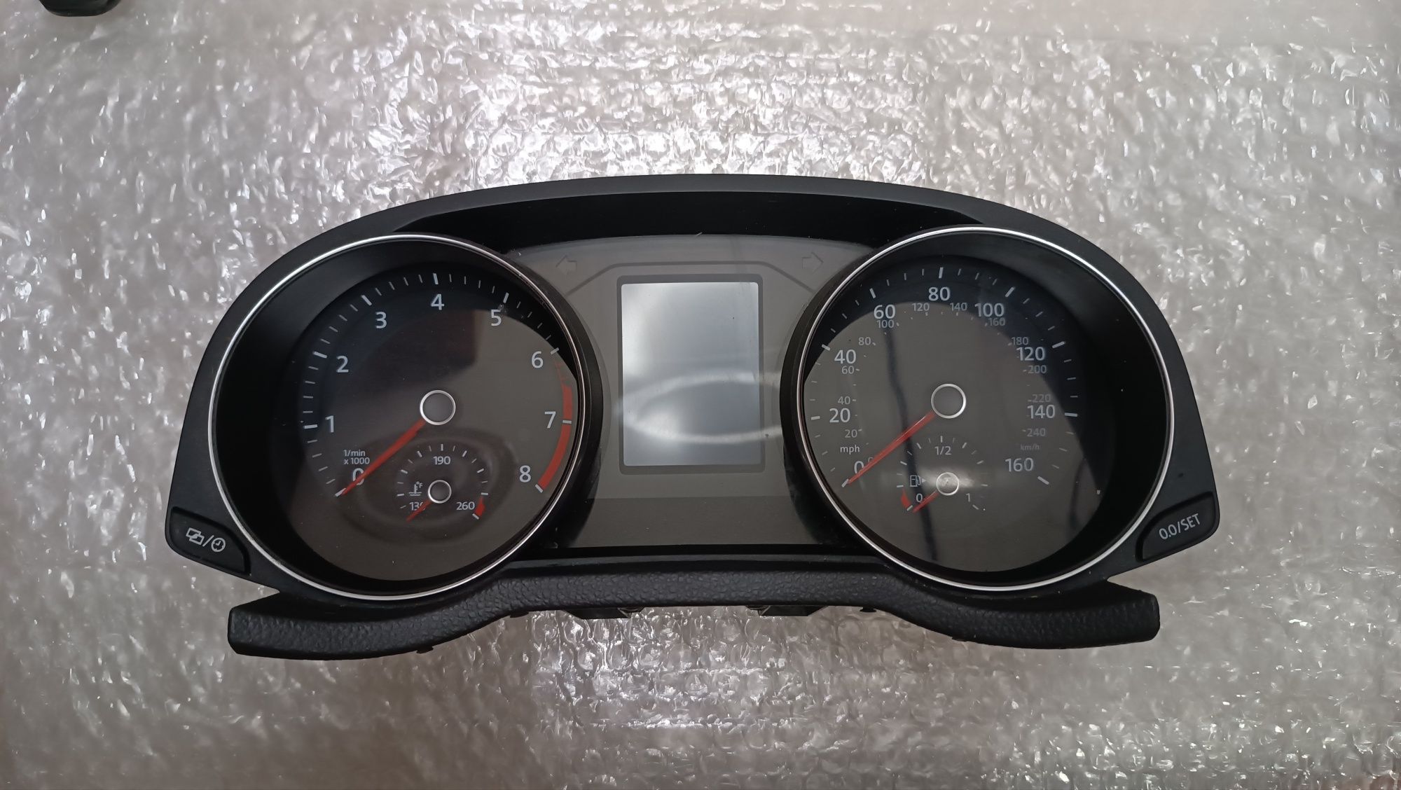 Приборная панель VW Jetta 6 USA mfa+