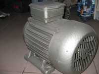 Silnik elektryczny 380V SF100L4AK 2,2kW