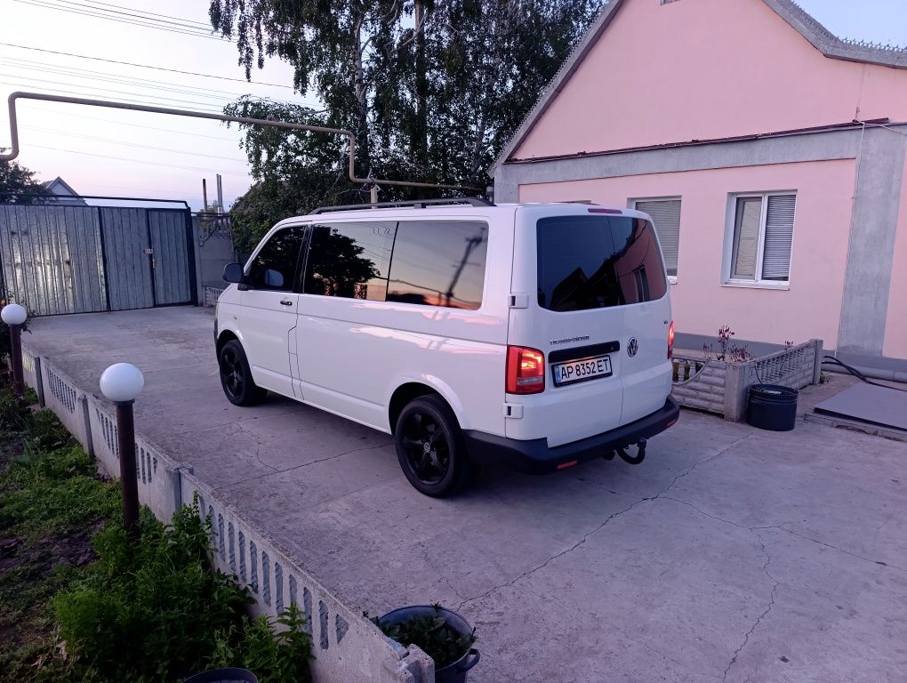 Продам Фольксваген Т5 ( Volkswagen T5)