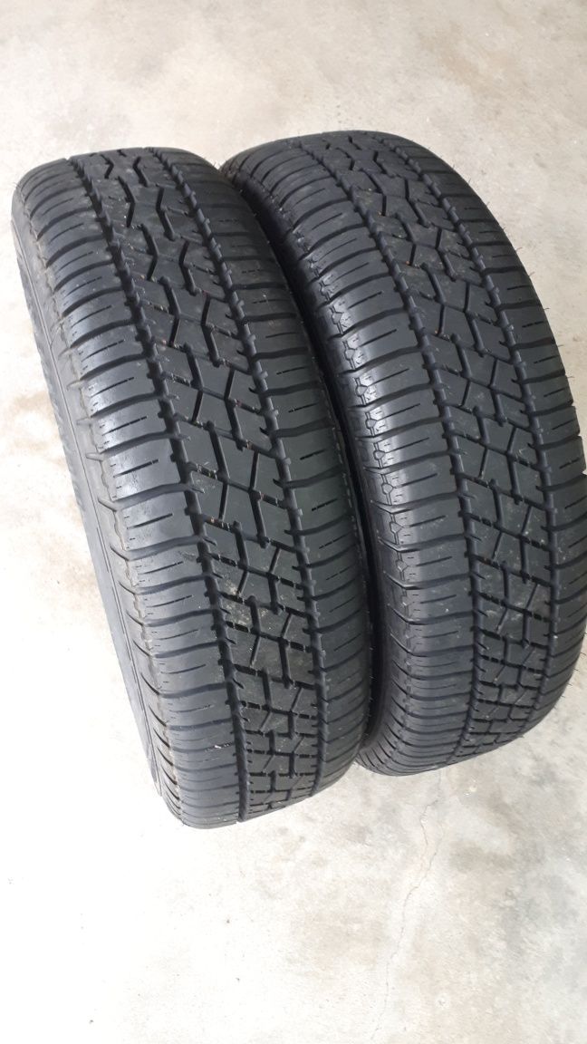 Dois pneus novos 185/70 14 Dunlop SP 9 p/ Renault Kangoo, Opel Corsa D