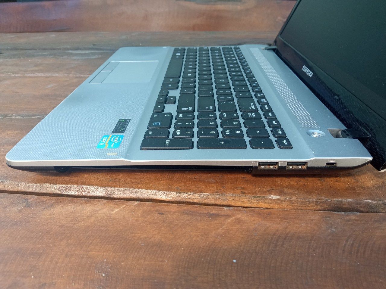 Laptop Notebook Samsung 270E