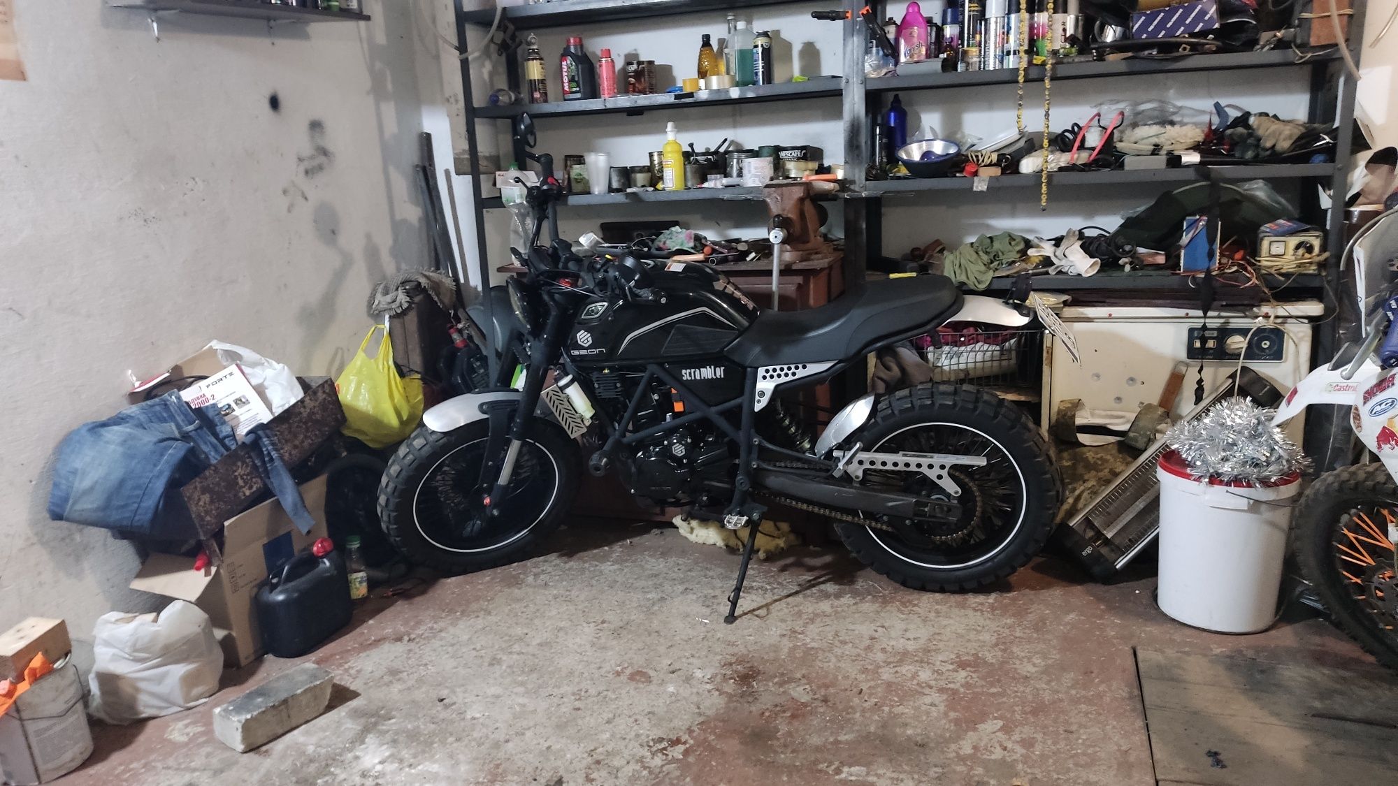 Мотоцикл Geon Scrambler 300 2024