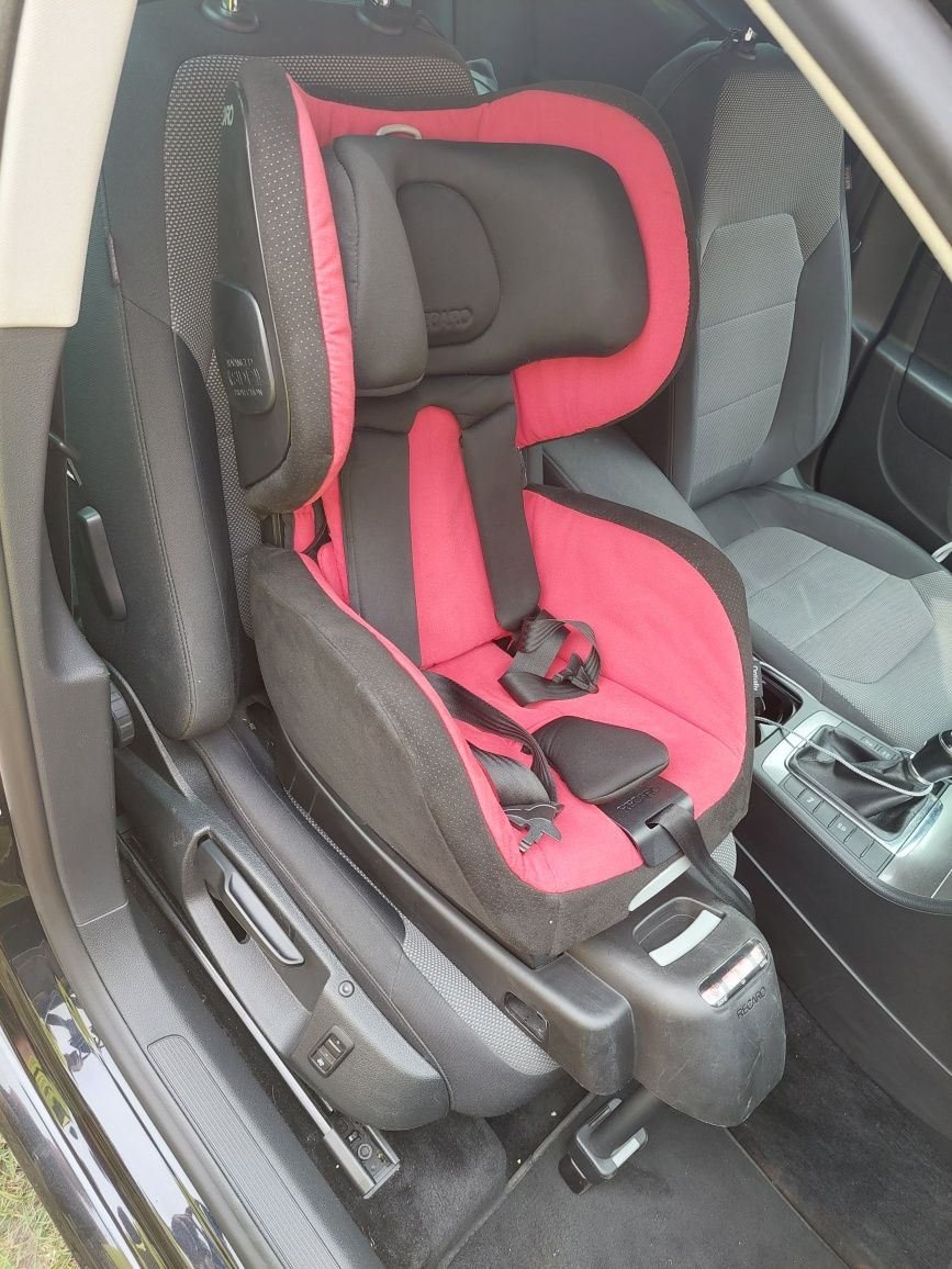 Fotelik samochodowy Recaro Optiafix  9-18Kg