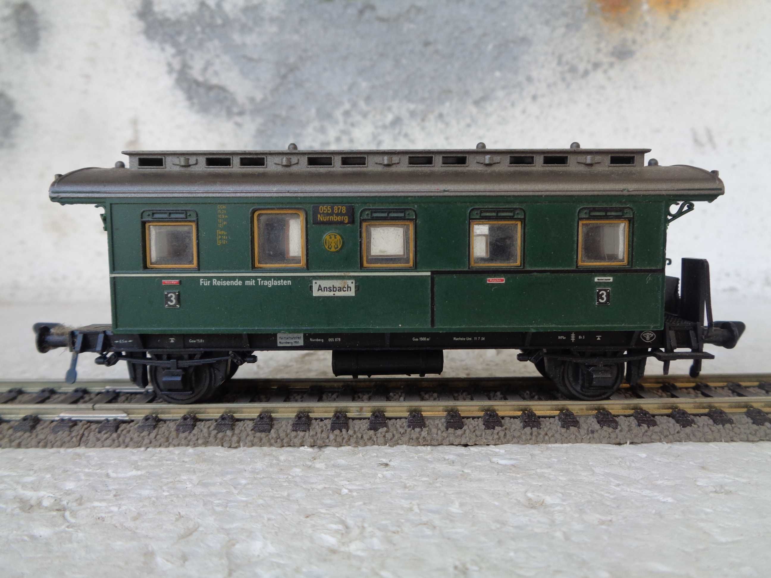1:87 Fleischmann Carruagem passageiros da DR