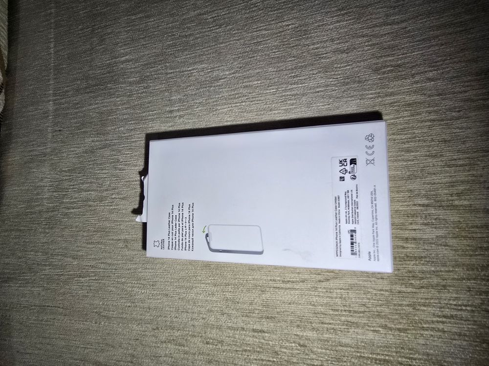 Etui APPLE Leather Case MagSafe do iPhone 14 Plus Umbra
