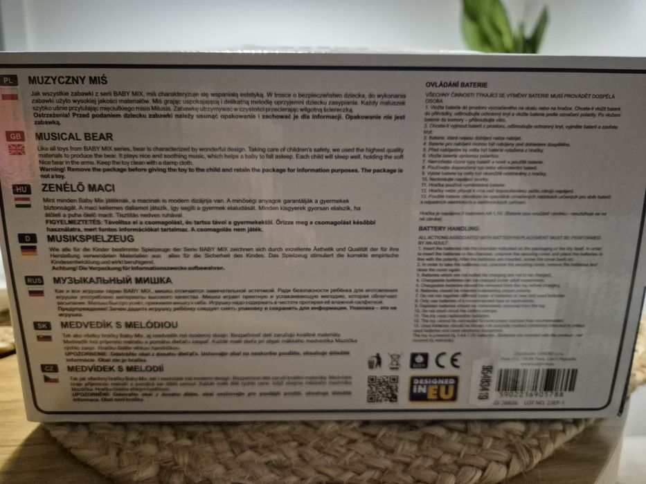 Miluś muzyczny miś z projektorem