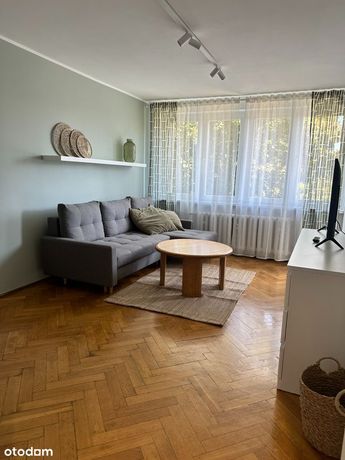 Mieszkanie z oddzielna sypialnia i kuchnia
