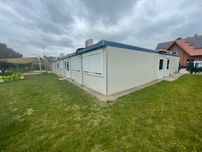 Kontenery biurowe Adapteo – 35 modułów, 630 m² – gotowe do użytku!