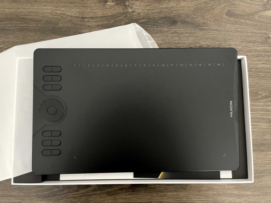 Графічний планшет Huion HS610