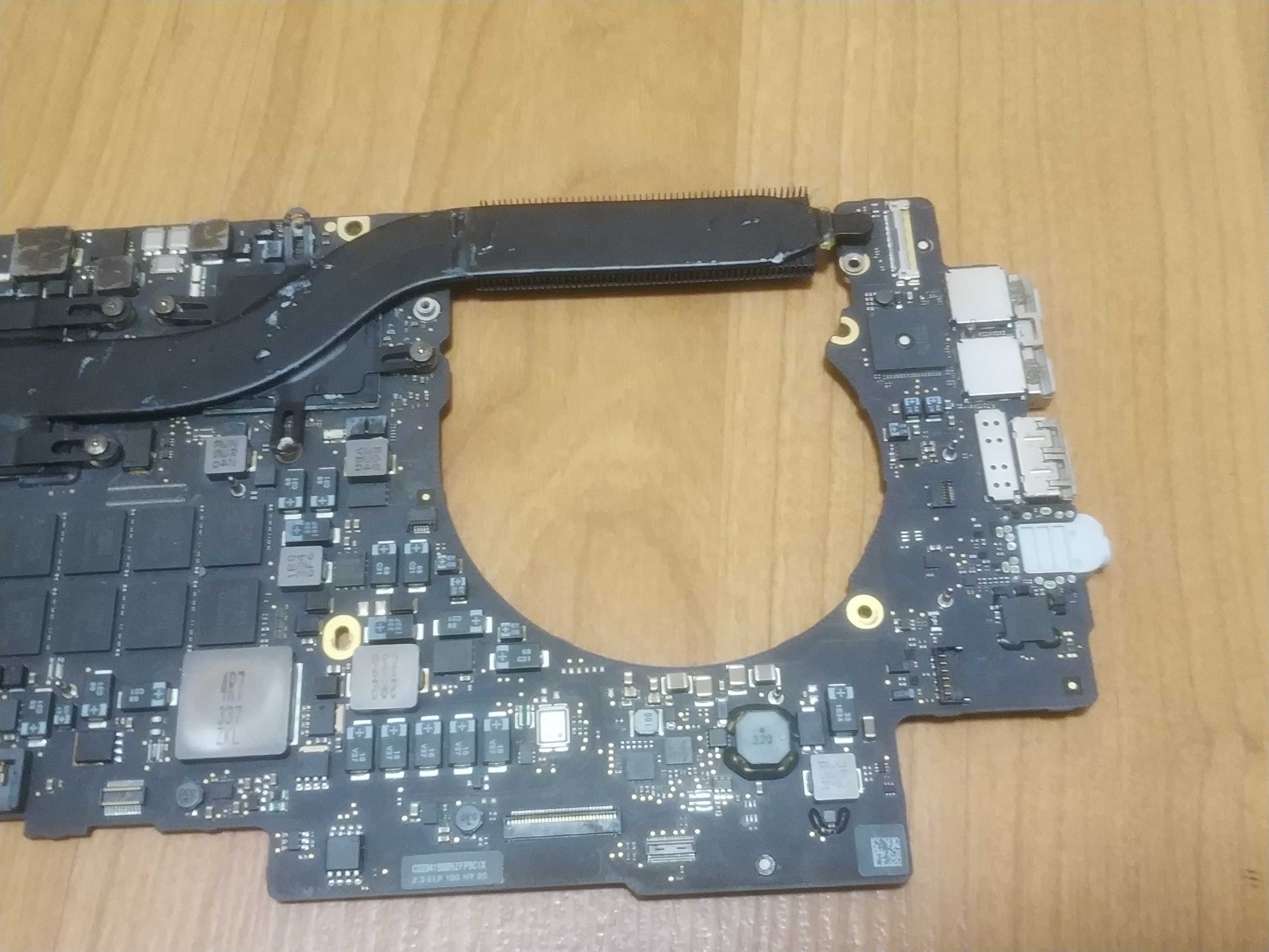 MacBook Pro 15" A1398 Late 2013 -Mid 2014 Retina 820-3787-A