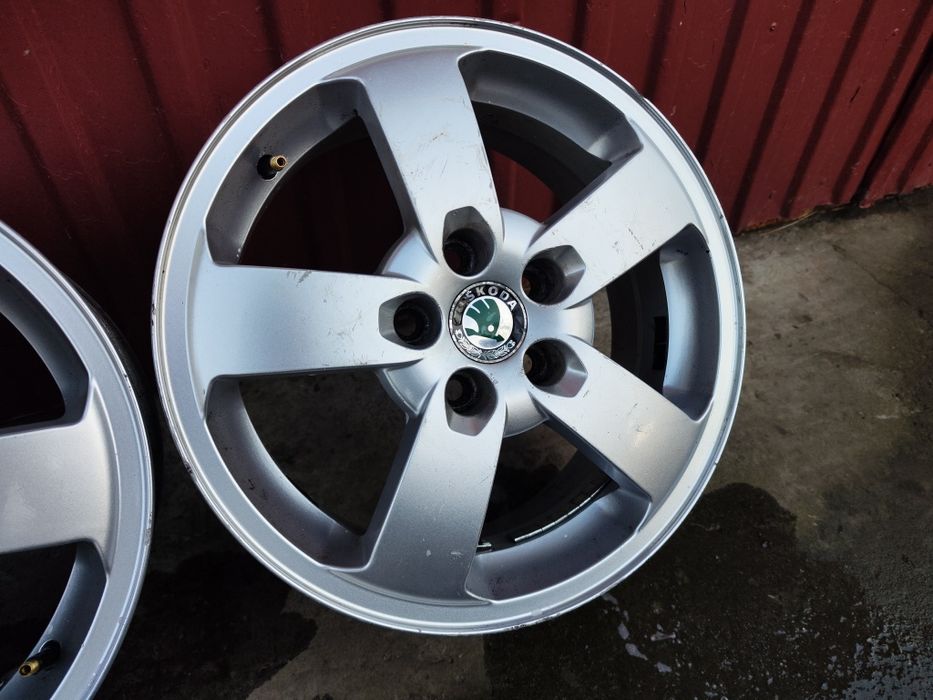 Продам диски 5×100 Skoda Fabia, Polo, Golf 4