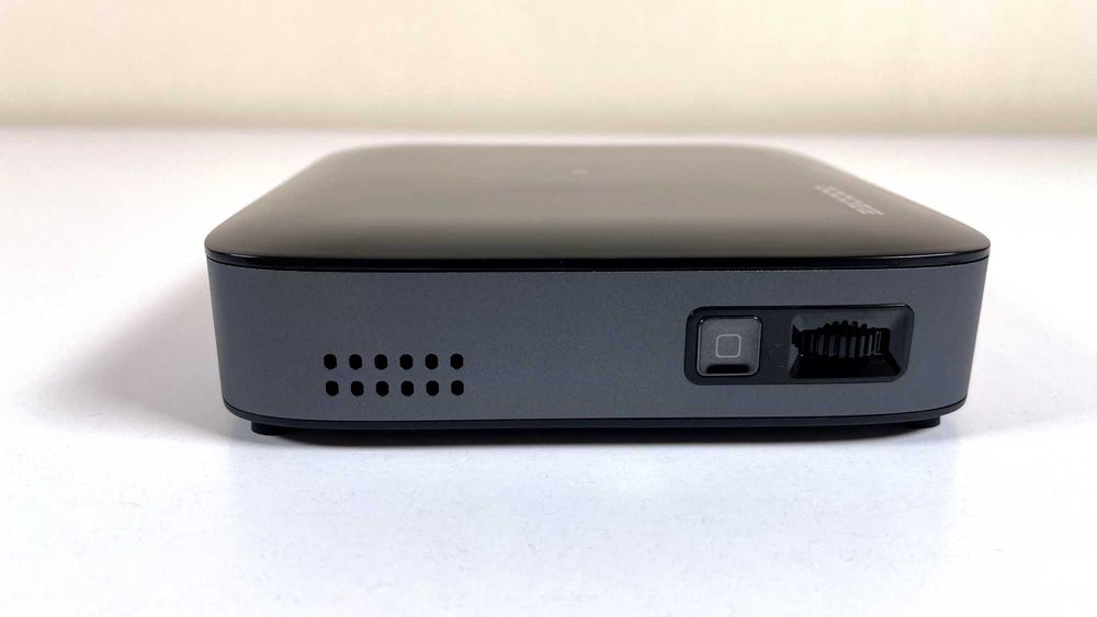 GooDee A2 DLP Wi-Fi Міні проектор 720P з батареєю на 3 години +штатив