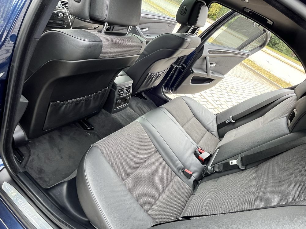 BMW E60 520d 177KM dobre wyposażenie