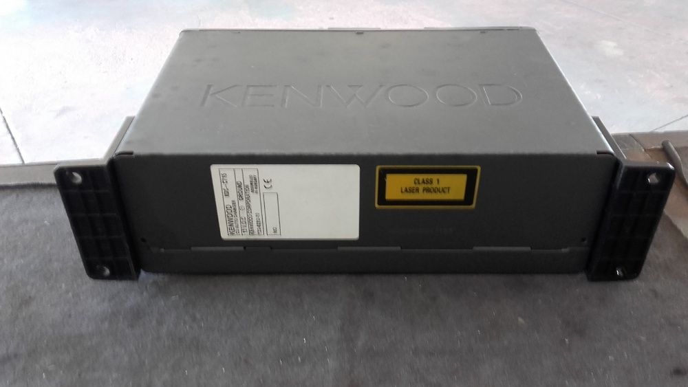 Caixa de 10 cd marca kenwood KDC