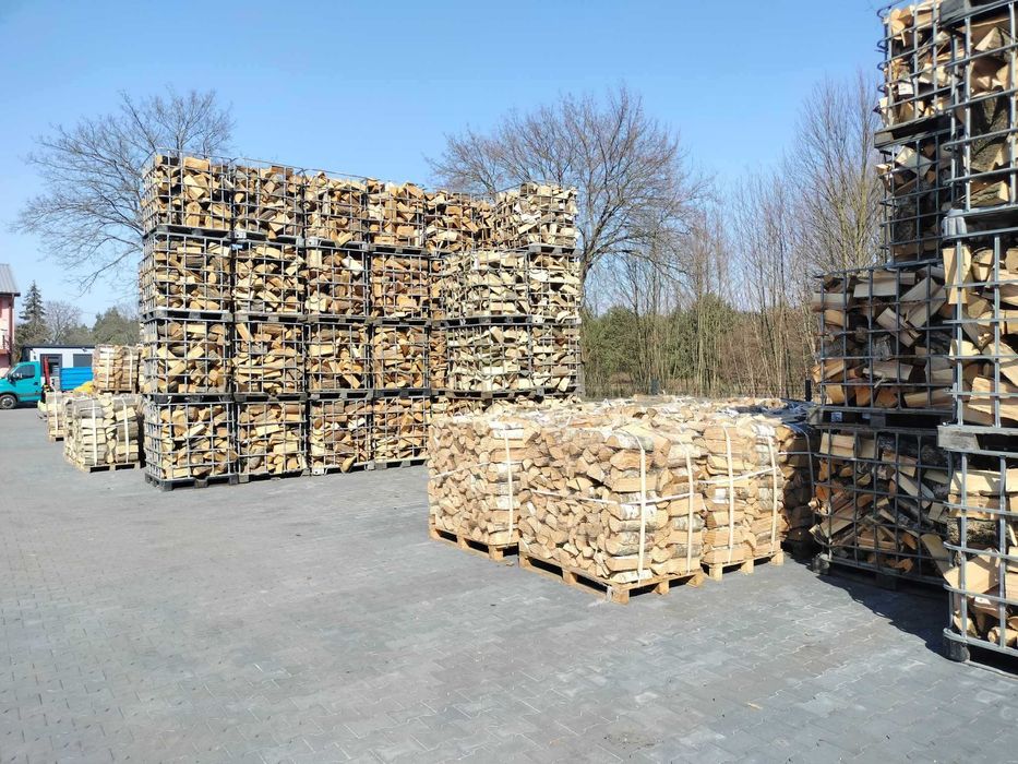 Drewno kominkowe opałowe drzewo Brzoza Buk Grab Akacja Dąb Olcha Sosna