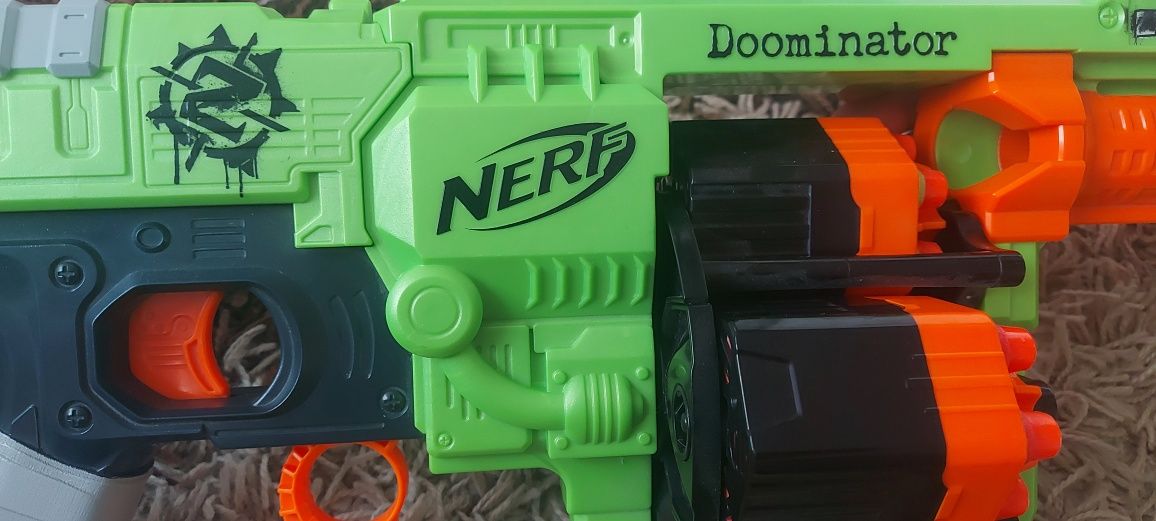 Pistolet Nerf Doominatorsuper stan