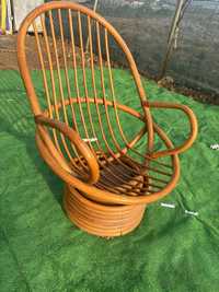 Cadeirao em bambu