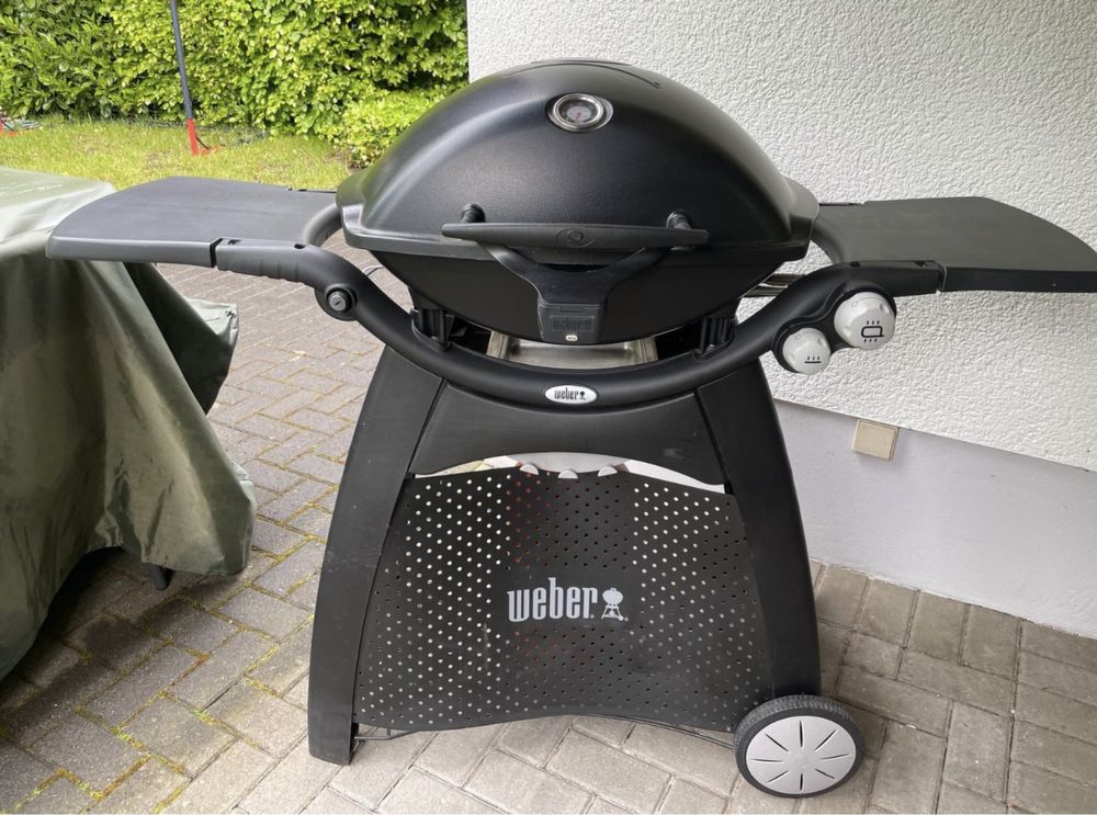 Газовий гриль Weber Q3200