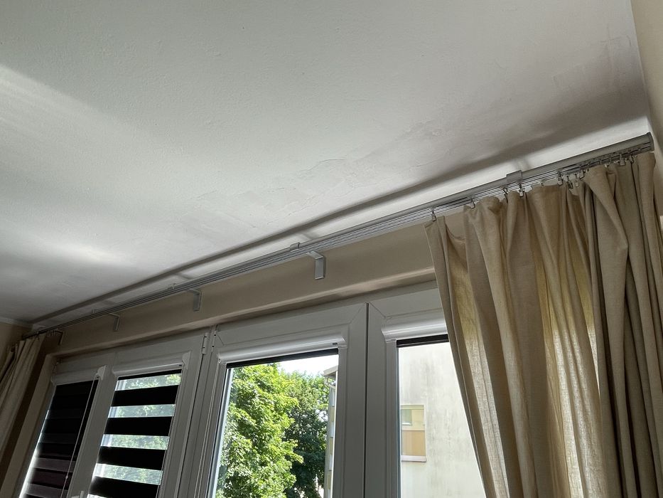 Ikea Karnisz aluminiowy do zaslon i firan 320 cm