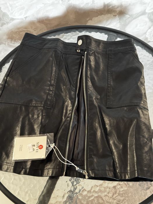 Юбка єко шкіра на замочку