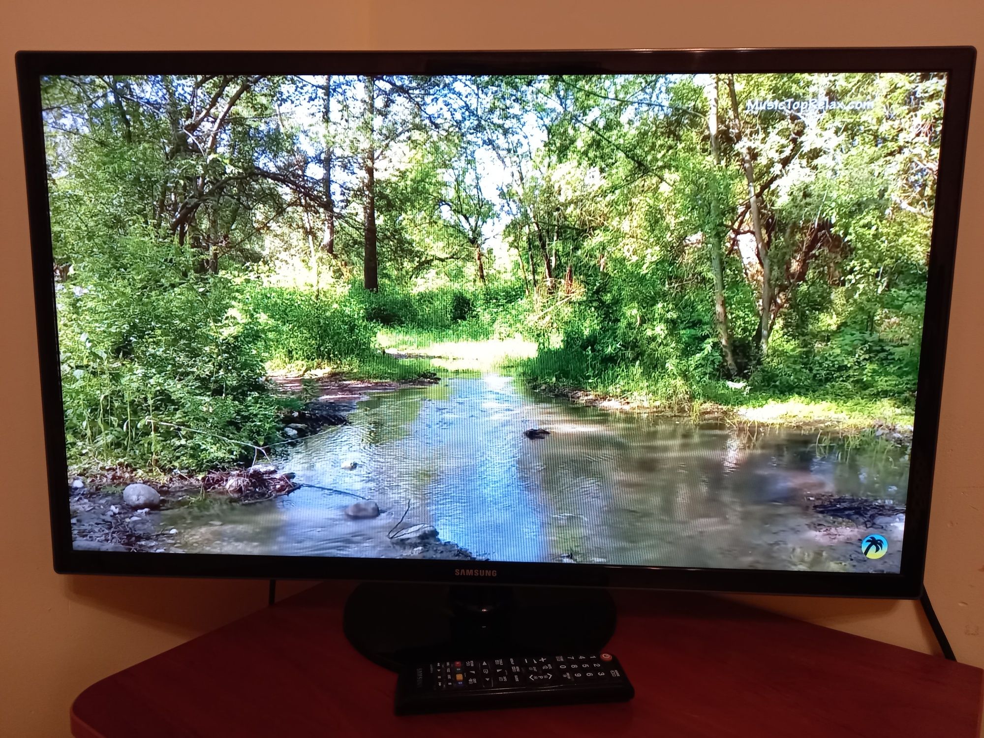 Телевізор 32" Samsung