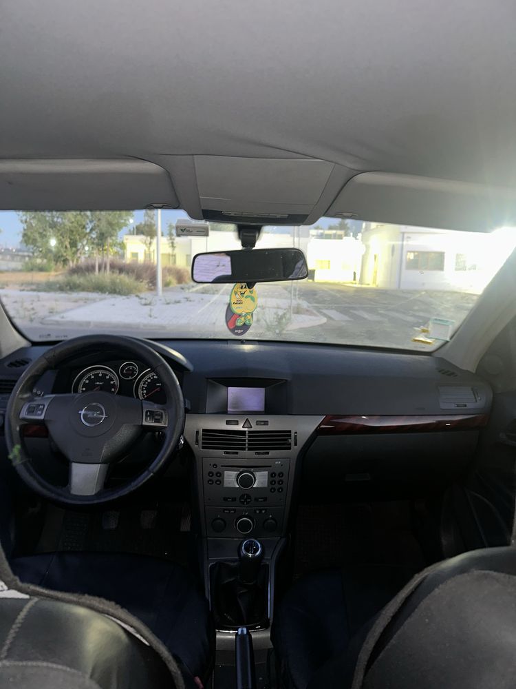 Opel astra H 1.4