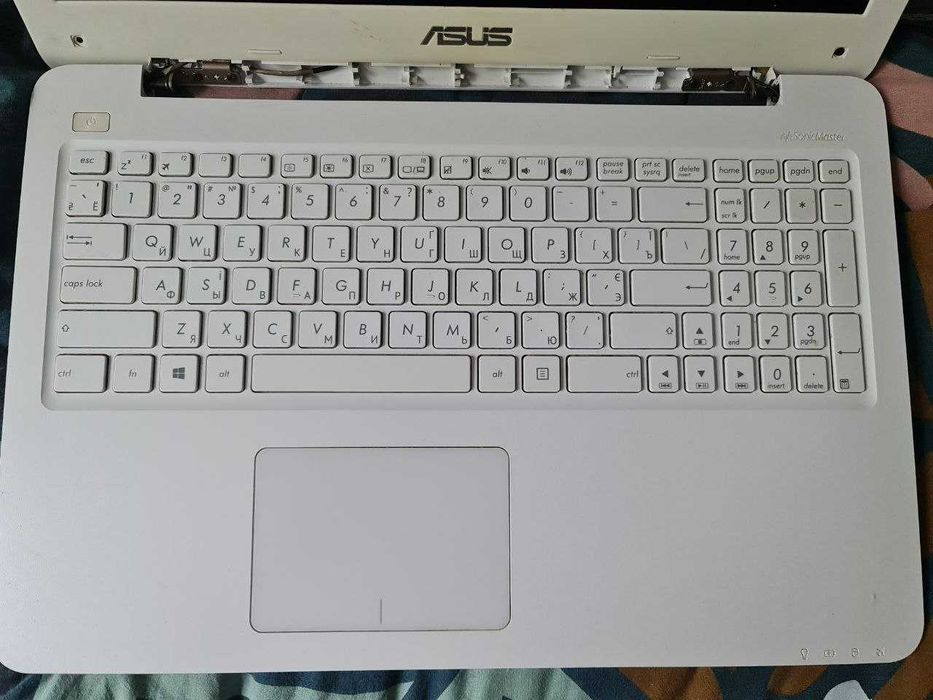 ASUS X556UQK, Intel i5-7200U, 16GB RAM, 480GB SSD, 15.6"